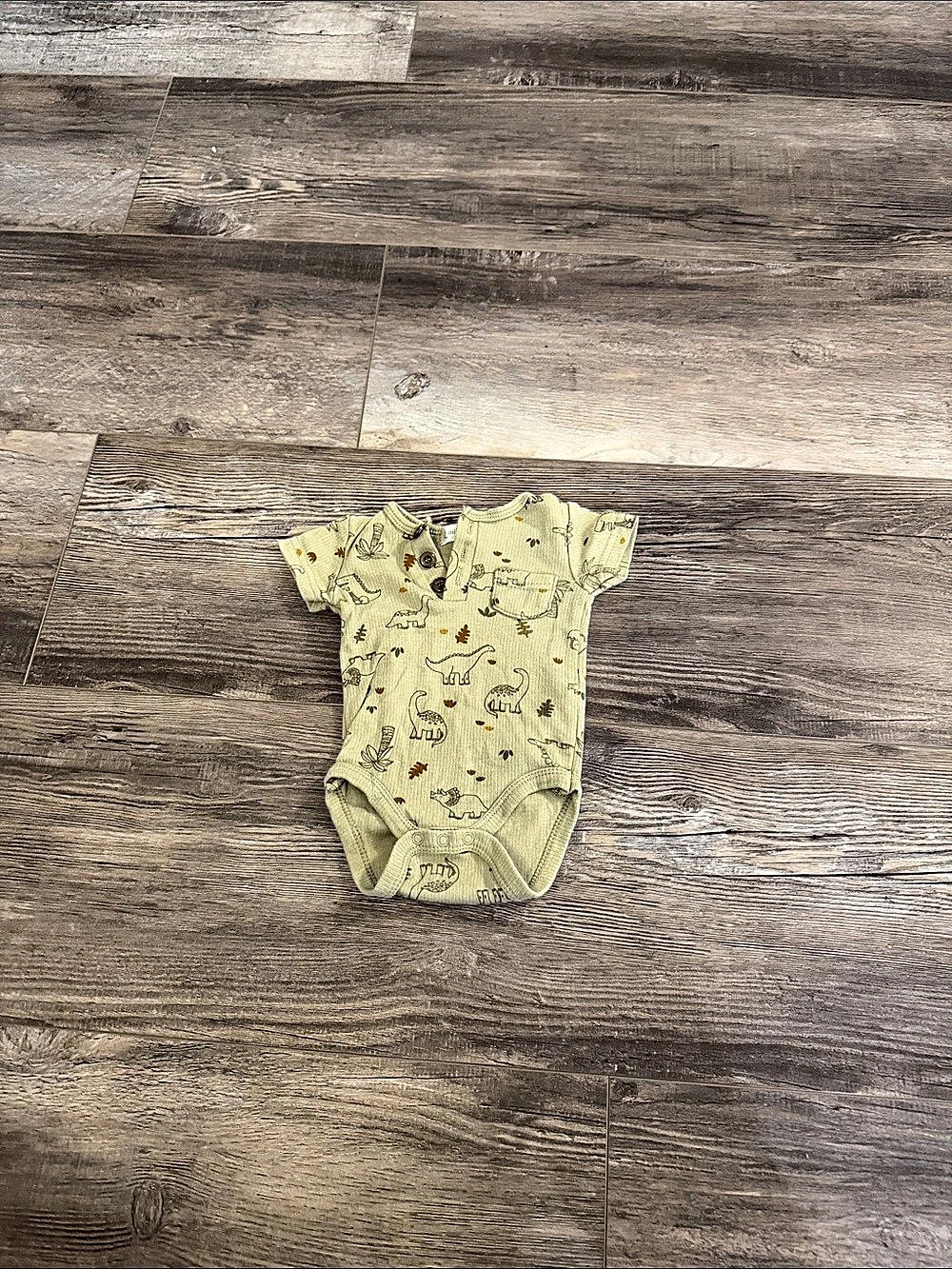 Emily and Oliver Baby Bodysuit Animal Print Green & Yellow Size 0-3M Like New
